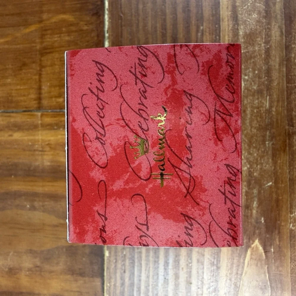 Hallmark keepsake 2000